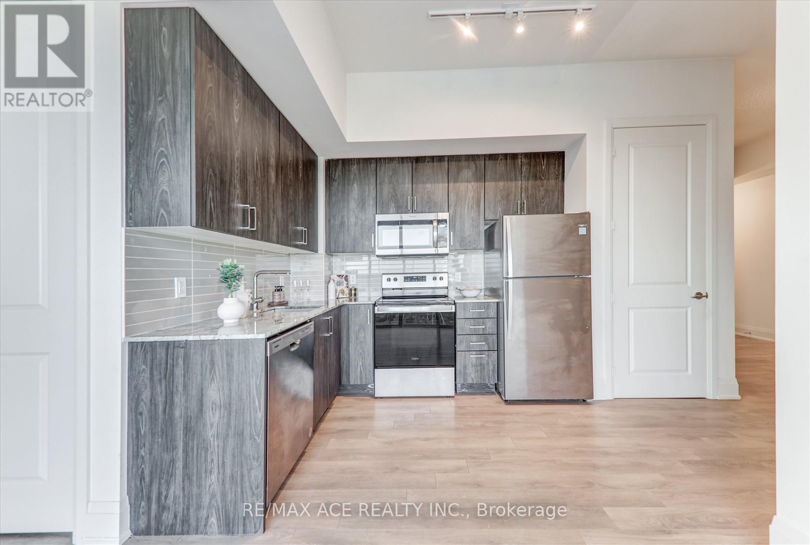 2606 - 20 Meadowglen Place, Toronto, Ontario  M1G 0A9 - Photo 20 - E12701520