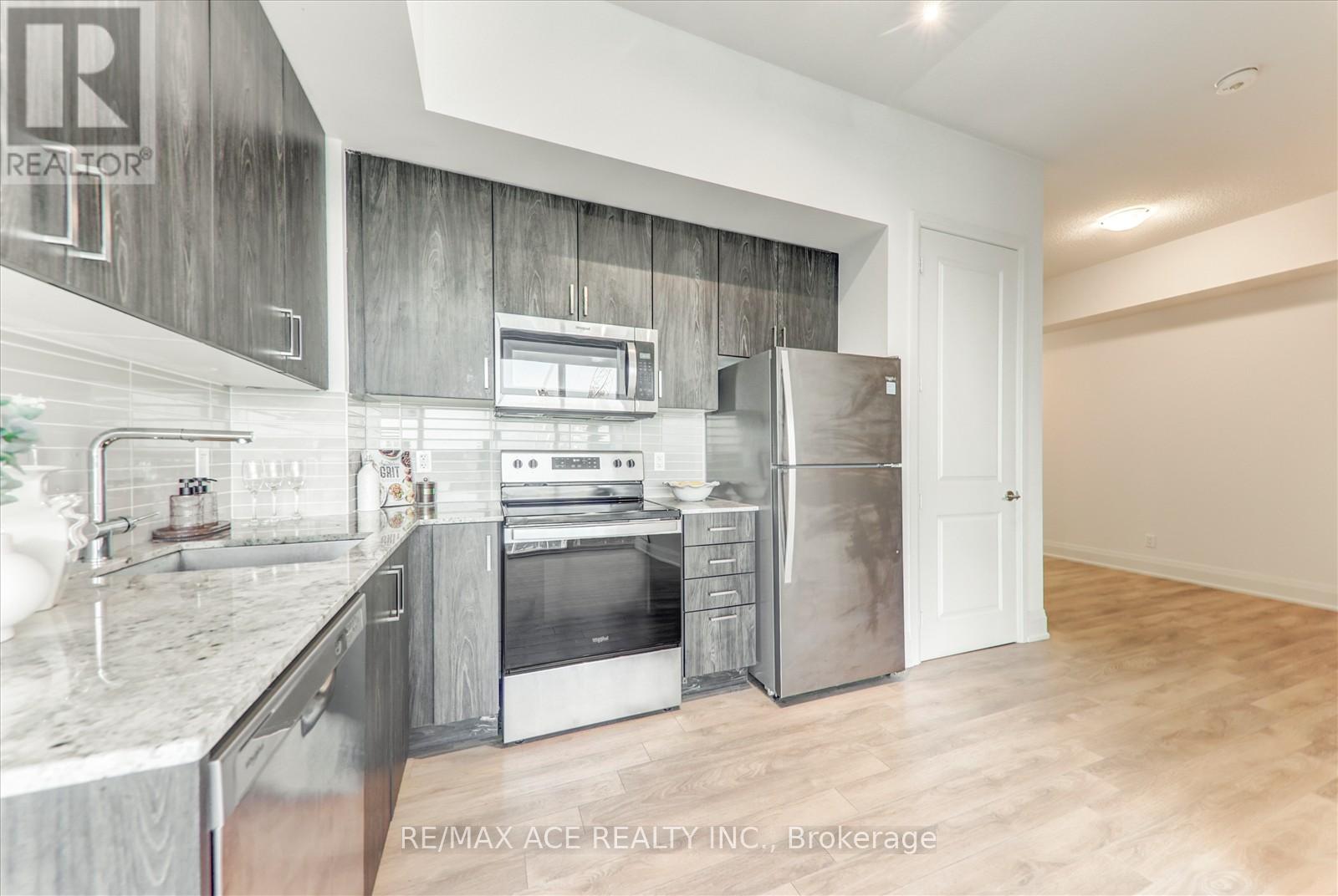 2606 - 20 Meadowglen Place, Toronto, Ontario  M1G 0A9 - Photo 21 - E12701520