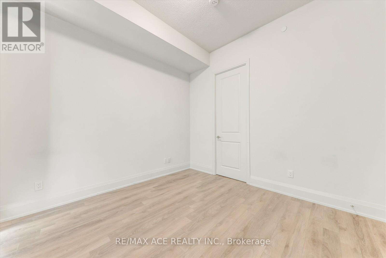 2606 - 20 Meadowglen Place, Toronto, Ontario  M1G 0A9 - Photo 27 - E12701520