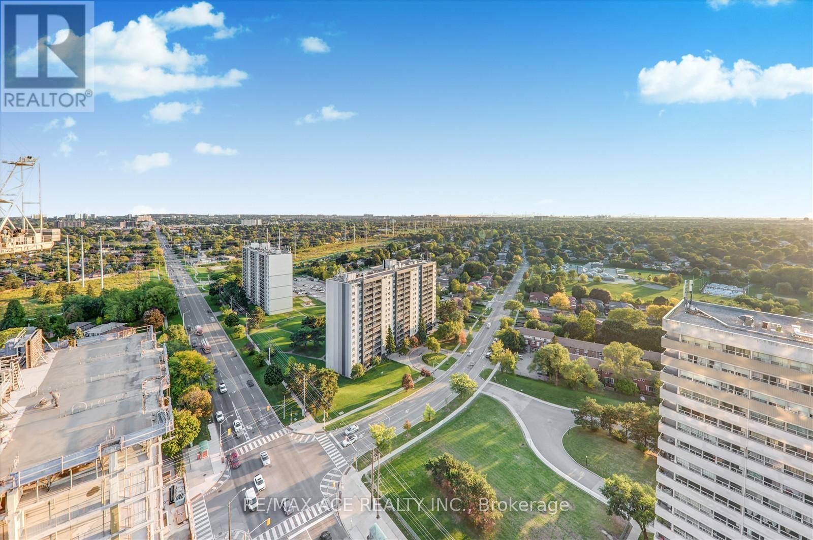 2606 - 20 Meadowglen Place, Toronto, Ontario  M1G 0A9 - Photo 32 - E12701520