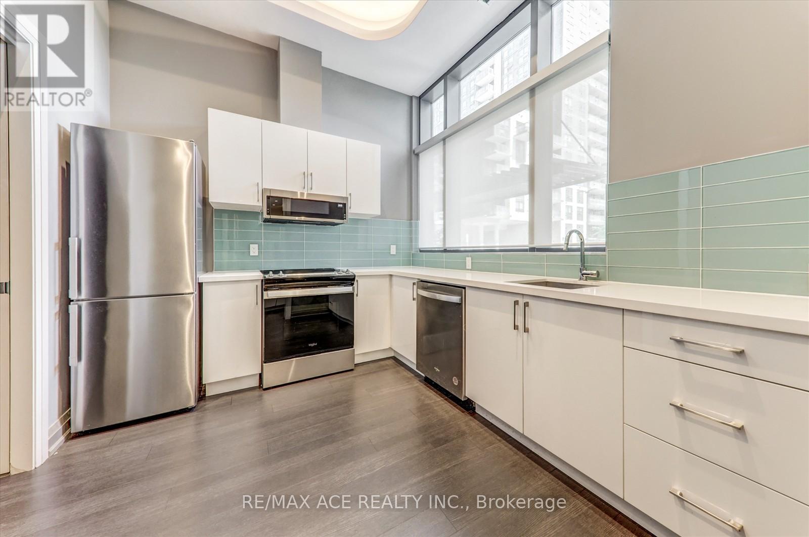 2606 - 20 Meadowglen Place, Toronto, Ontario  M1G 0A9 - Photo 38 - E12701520