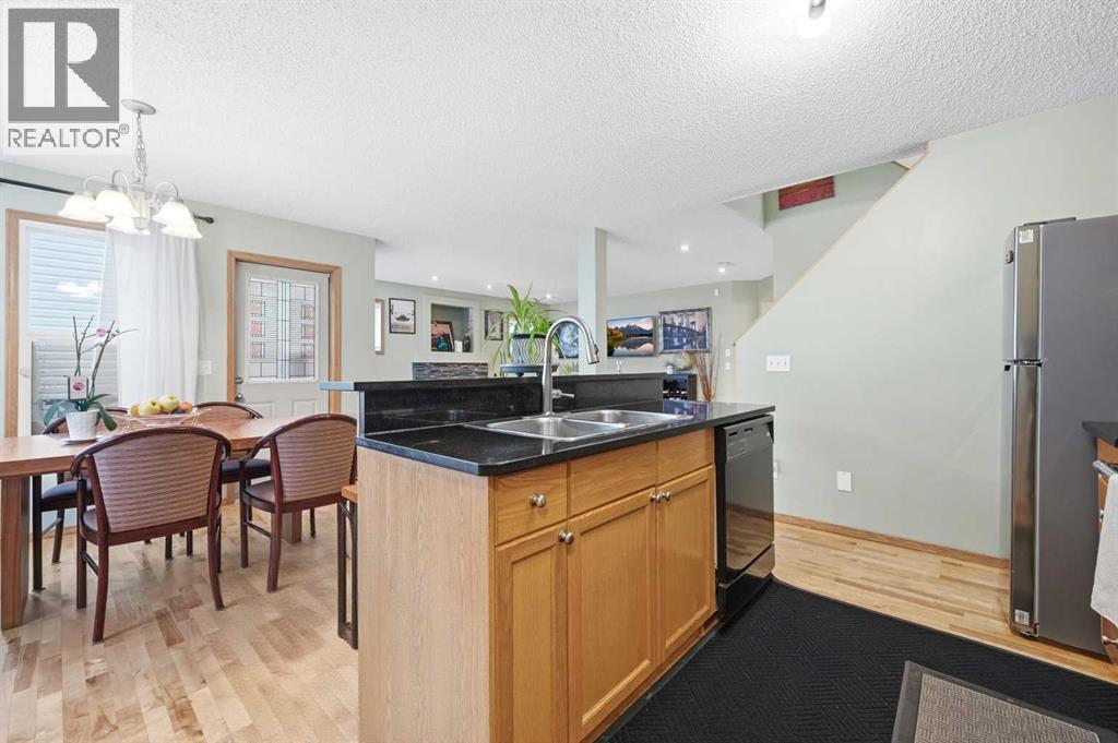 52 Panatella Gate, Calgary, Alberta  T3K 6C7 - Photo 14 - A2275646