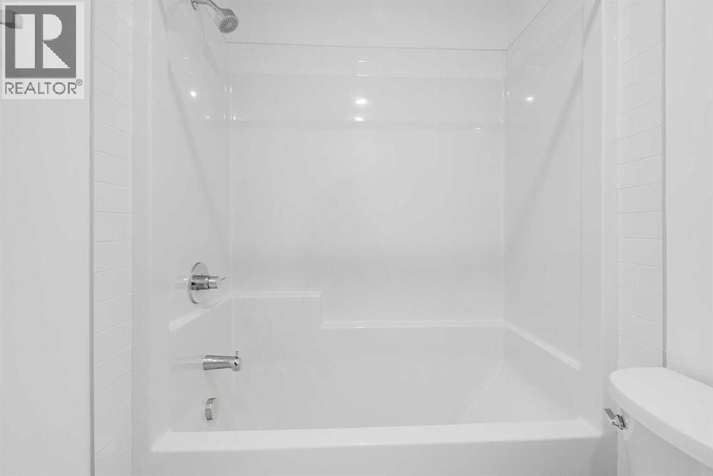 3212, 6 Merganser Drive, Chestermere, Alberta  T1X 2Y2 - Photo 22 - A2275964