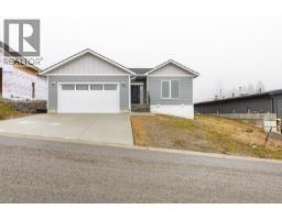 712 Mountain View Crescent, creston, British Columbia