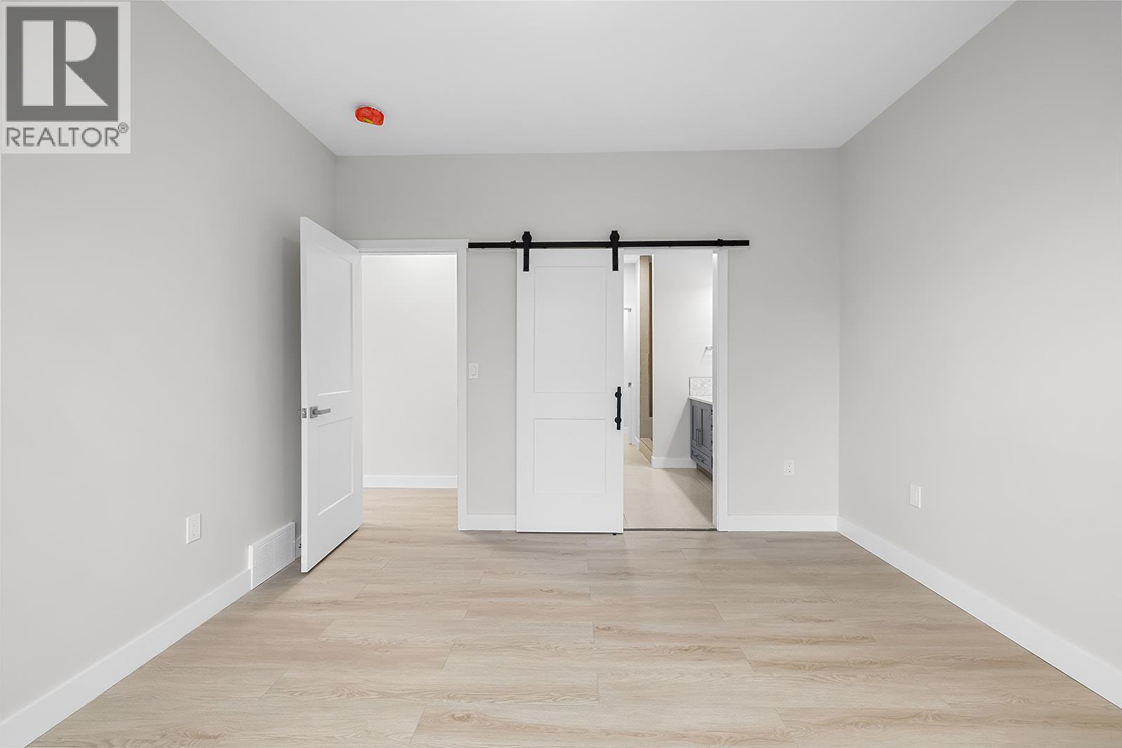 712 Mountain View Crescent, Creston, British Columbia  V0B 1G5 - Photo 9 - 10371859