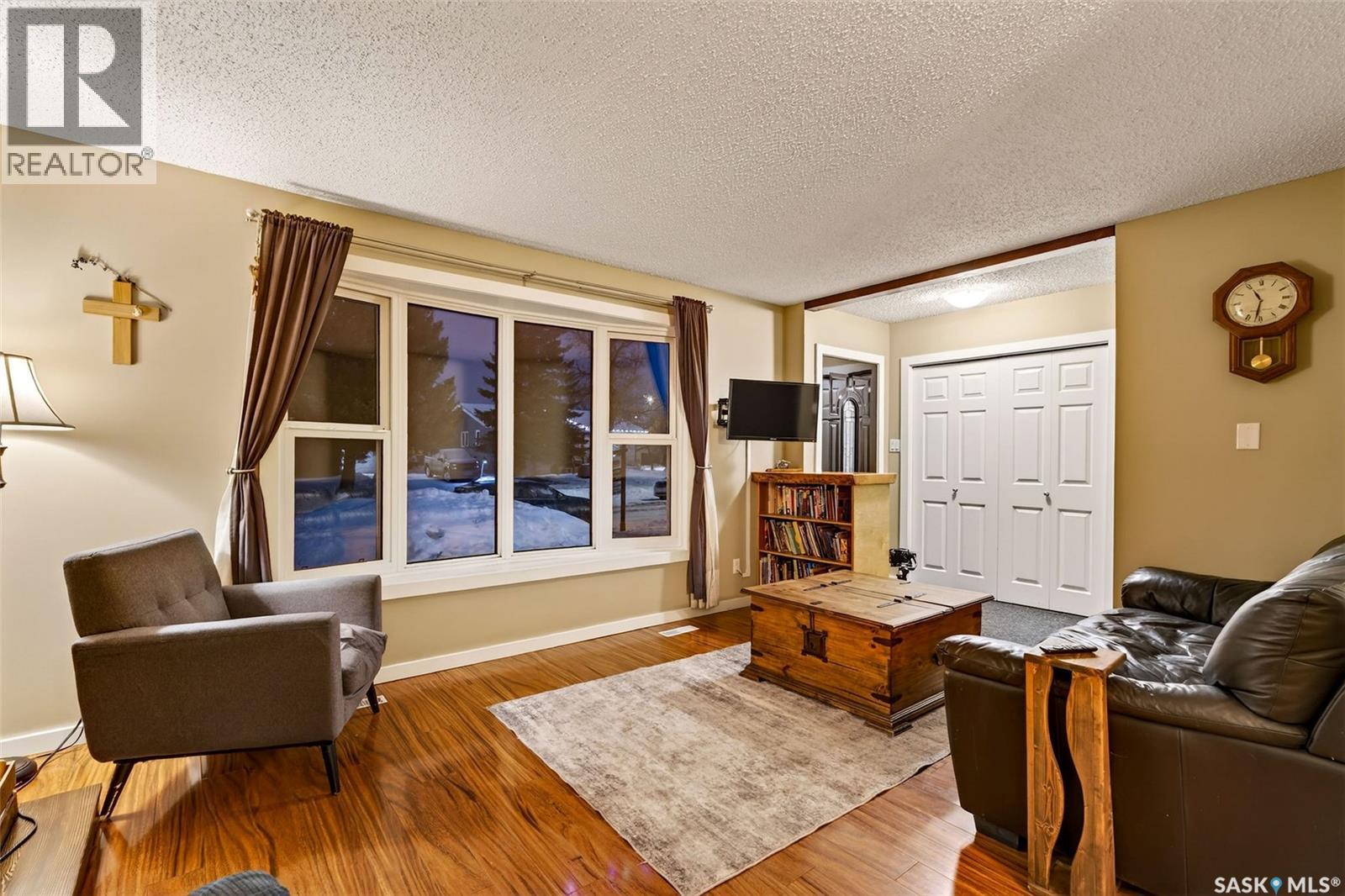 1397 Lacroix Crescent, Prince Albert, Saskatchewan  S6V 6R3 - Photo 11 - SK026727