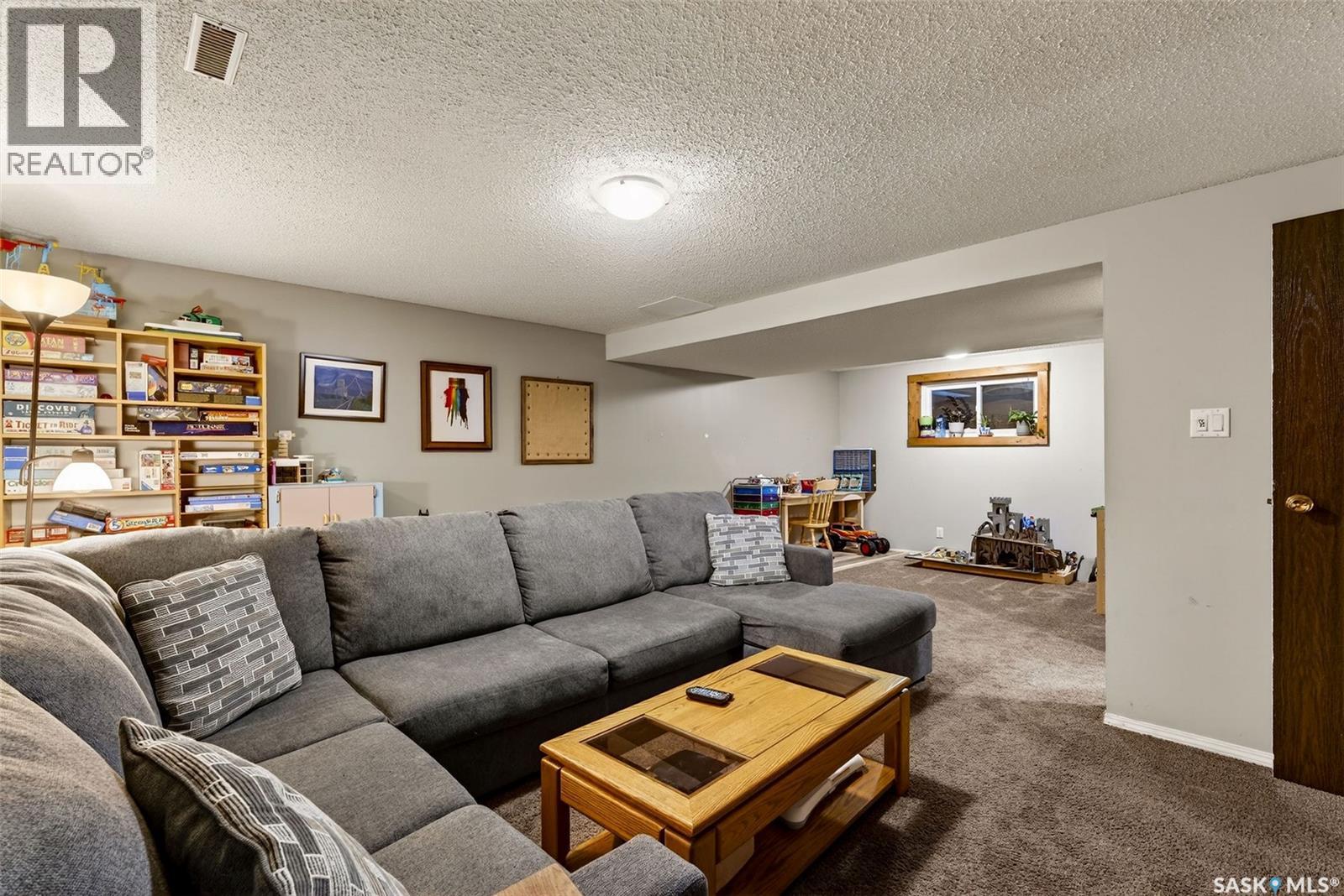 1397 Lacroix Crescent, Prince Albert, Saskatchewan  S6V 6R3 - Photo 41 - SK026727