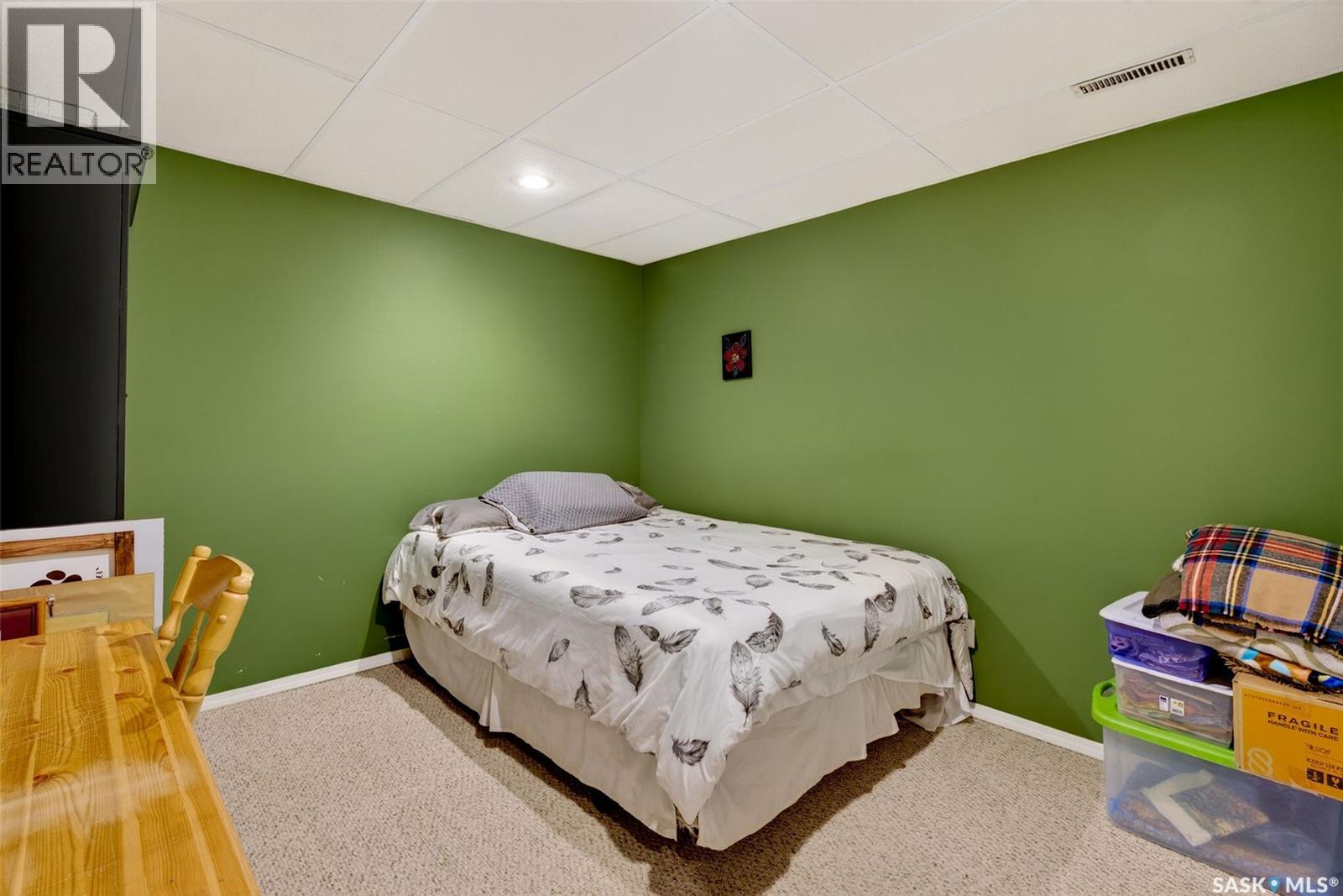 1397 Lacroix Crescent, Prince Albert, Saskatchewan  S6V 6R3 - Photo 43 - SK026727