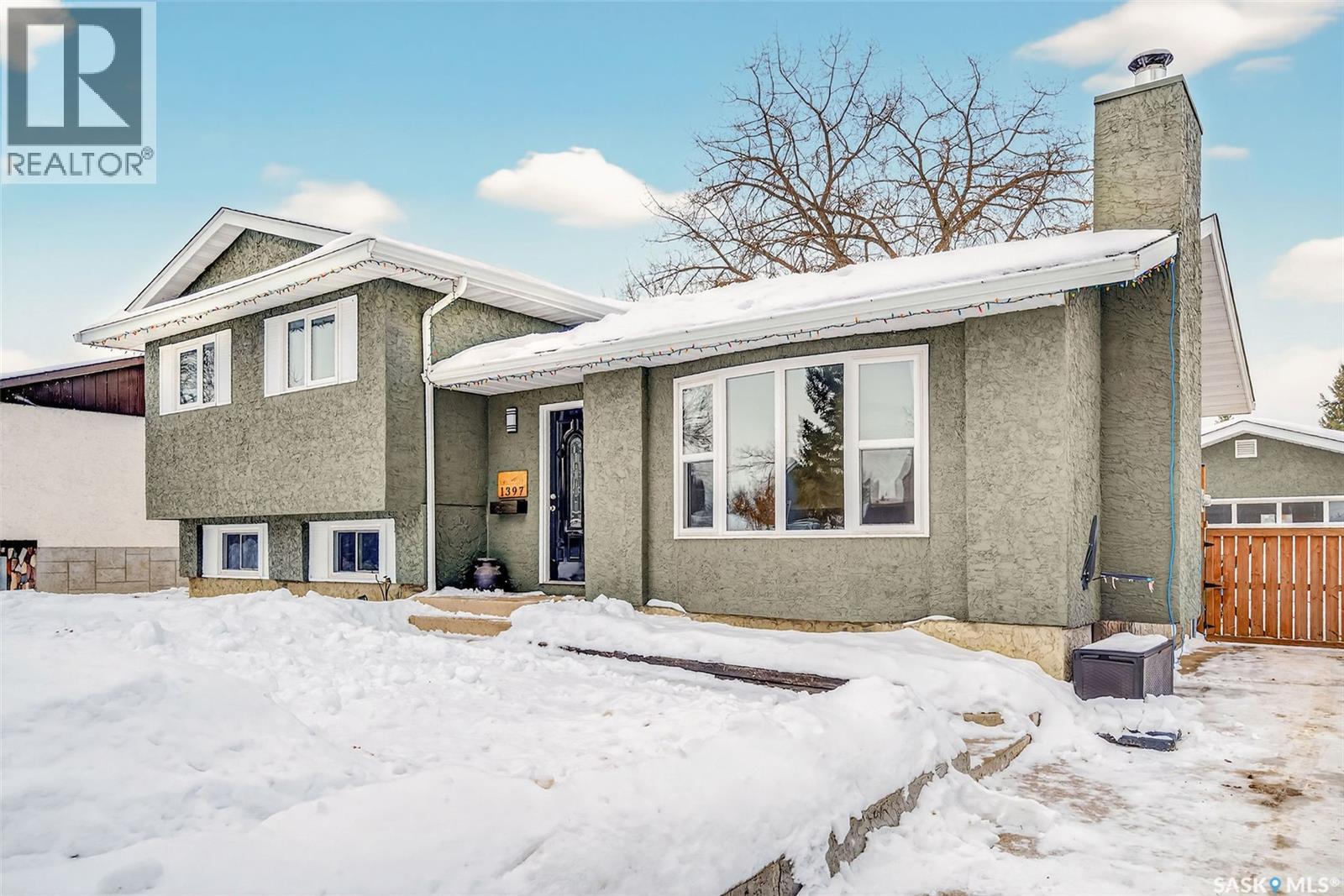 1397 Lacroix Crescent, Prince Albert, Saskatchewan  S6V 6R3 - Photo 5 - SK026727