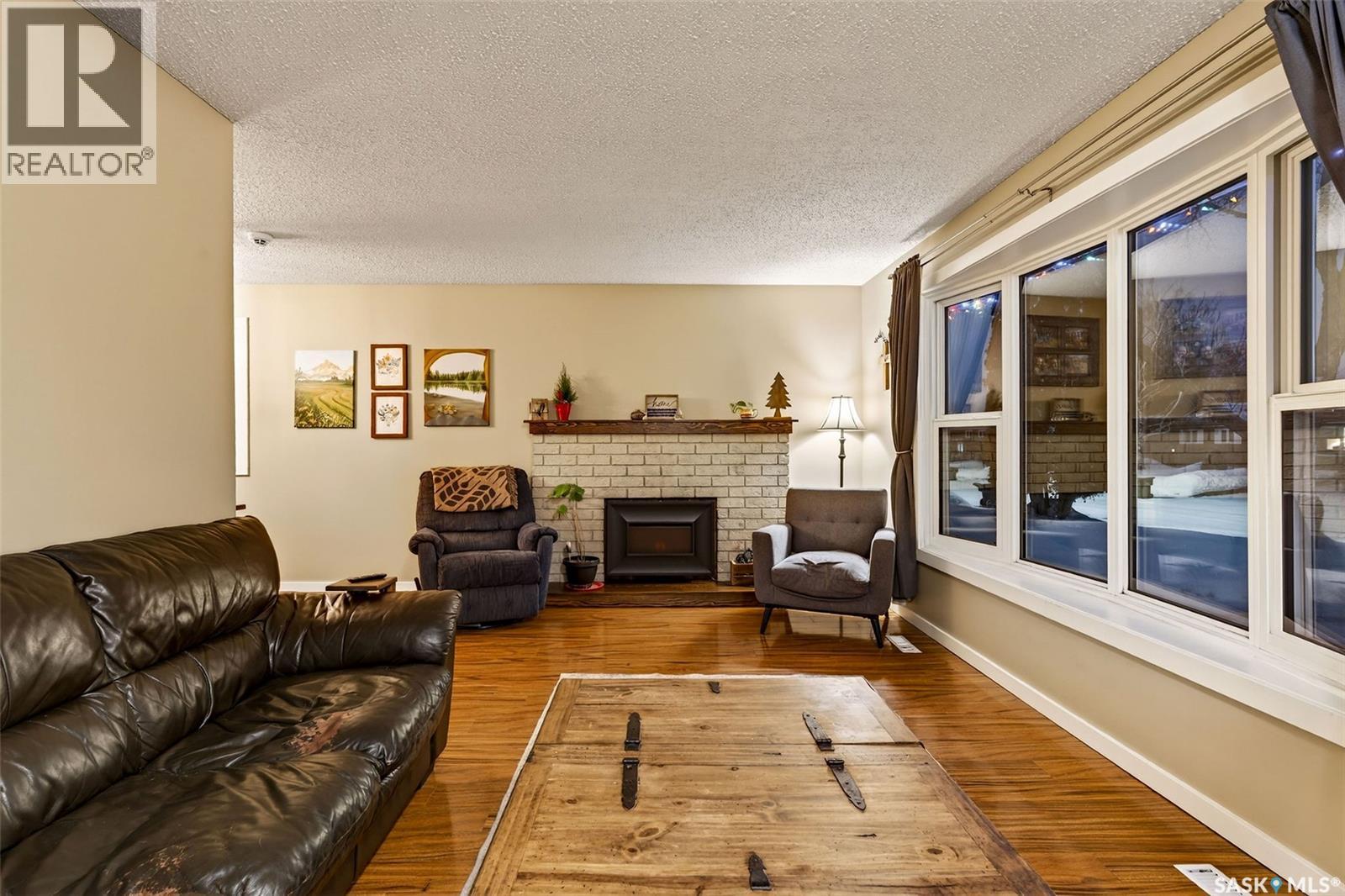 1397 Lacroix Crescent, Prince Albert, Saskatchewan  S6V 6R3 - Photo 8 - SK026727