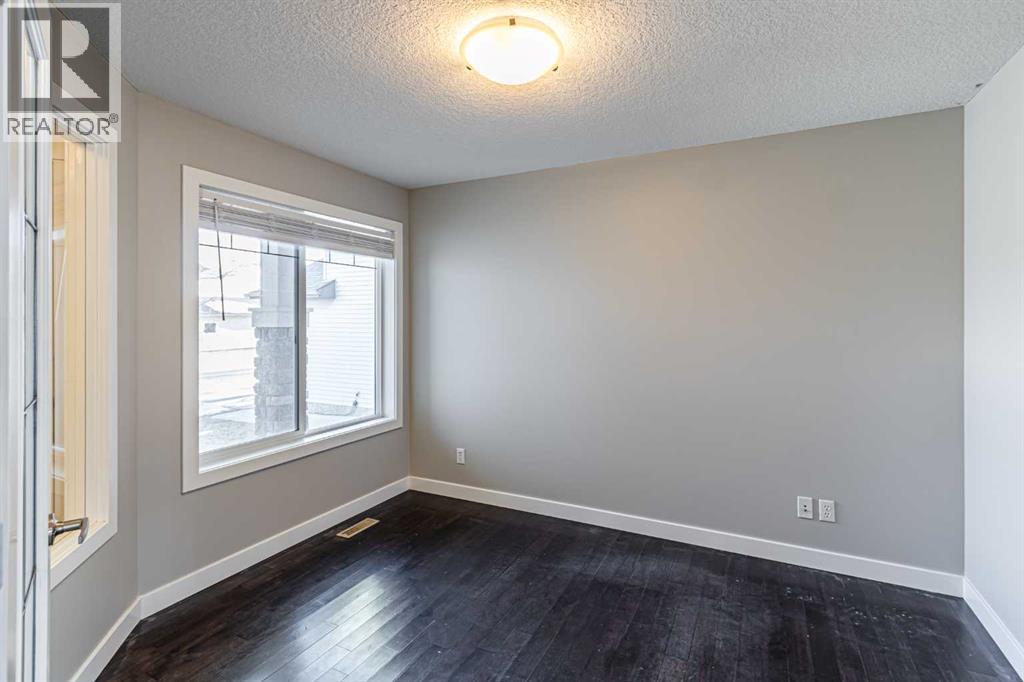 173 Silverado Plains Close Sw, Calgary, Alberta  T2X 0G4 - Photo 4 - A2278761