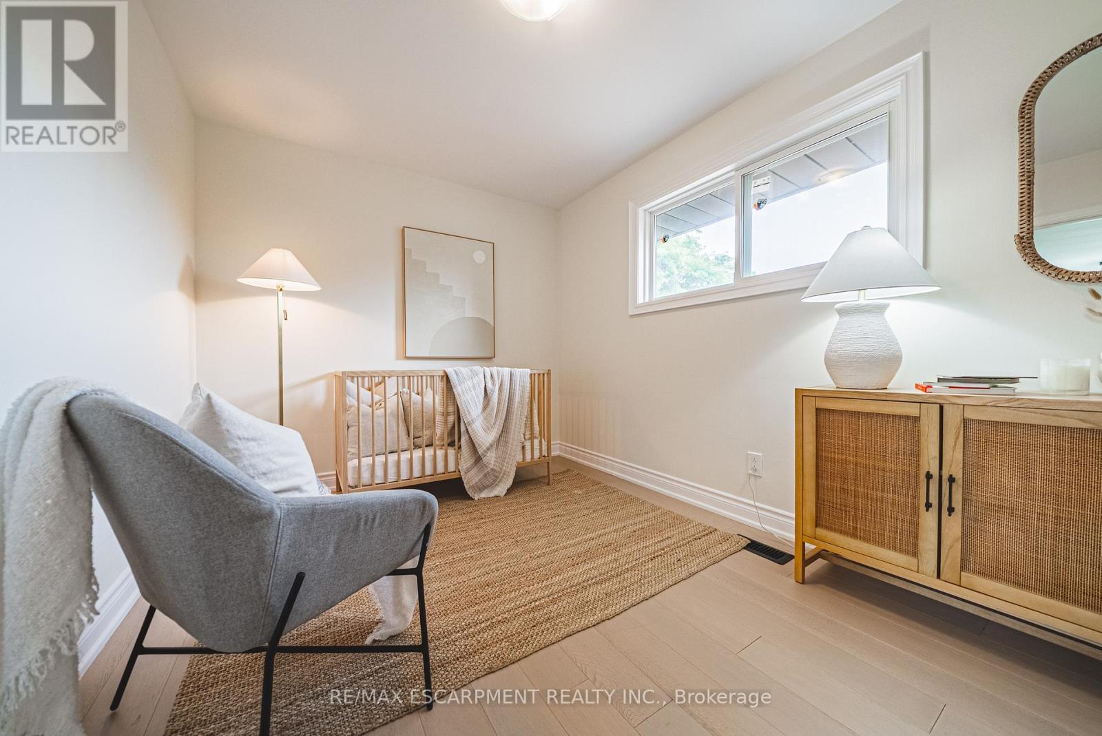 131 Welbourn Drive, Hamilton, Ontario  L9A 3N5 - Photo 15 - X12701546