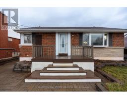 16 FERNWOOD CRESCENT, Hamilton, Ontario