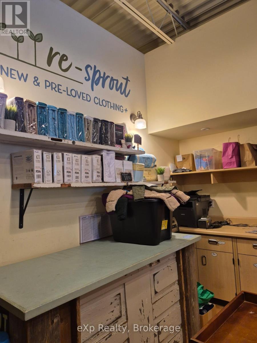 4 - 275 Gordon Street, Centre Wellington, Ontario  N1M 2W3 - Photo 2 - X12701556