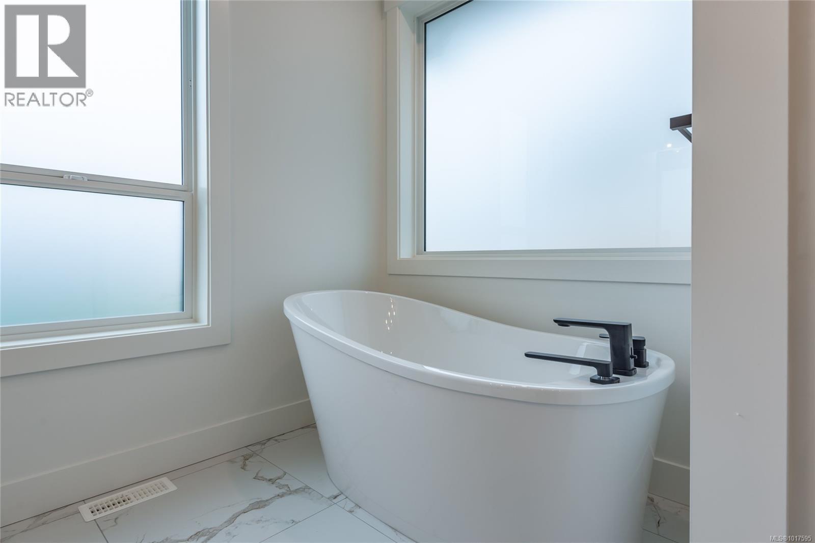 748 Beaver Creek Blvd, Campbell River, British Columbia  V9H 0G4 - Photo 25 - 1017595