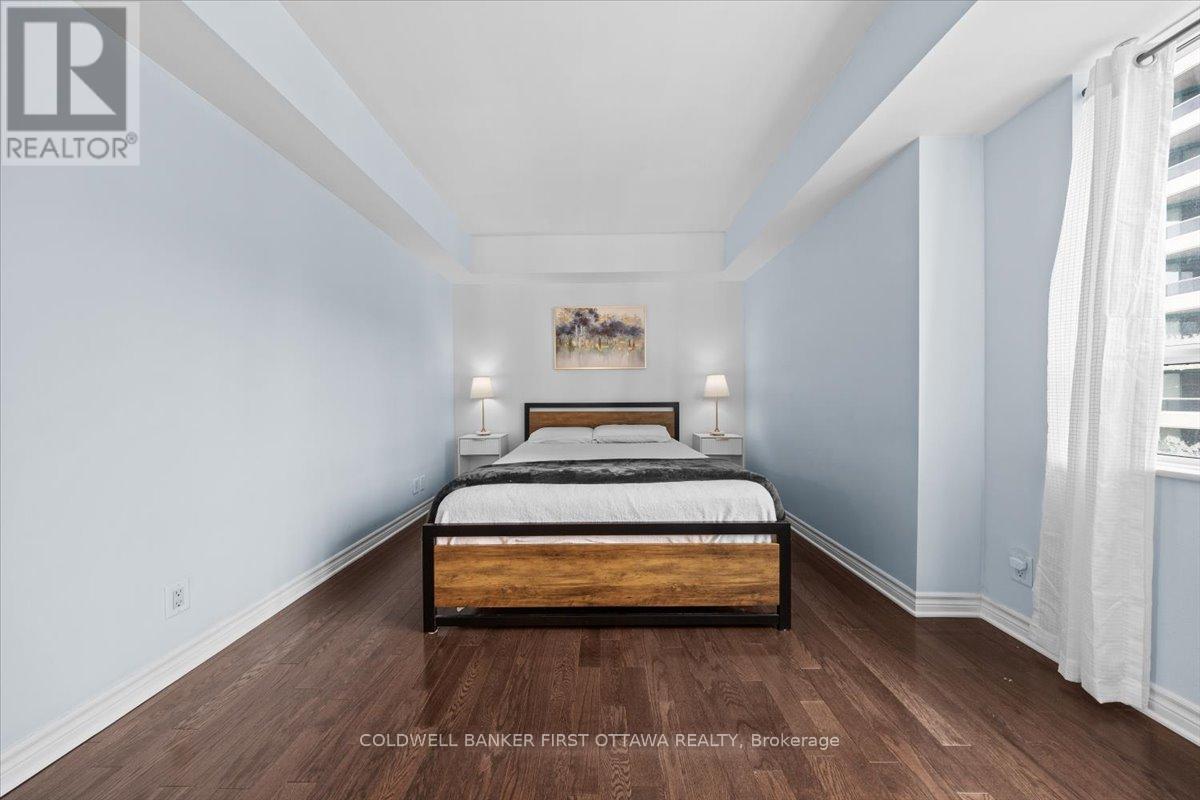 1401 - 445 Laurier Avenue W, Ottawa, Ontario  K1R 0A2 - Photo 18 - X12701622