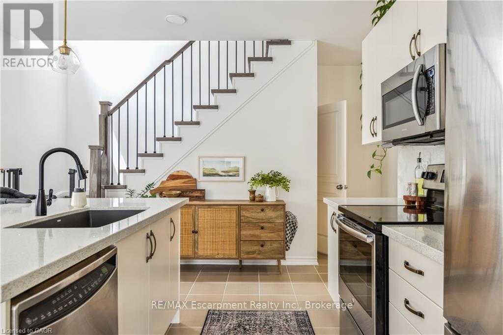 31 - 54 Nisbet Boulevard, Hamilton, Ontario  L8B 0Y3 - Photo 8 - X12701608