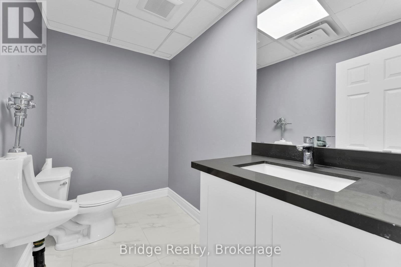 290 Dundas Street, Woodstock, Ontario  N4S 1B2 - Photo 36 - X12701568