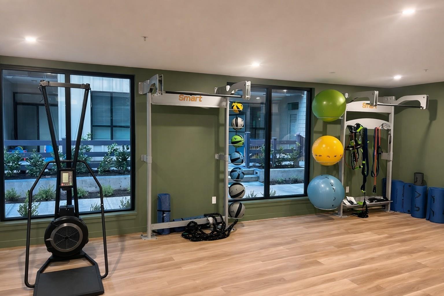 603 15777 85 Avenue, Surrey, British Columbia  V4N 6Y7 - Photo 4 - R3079503