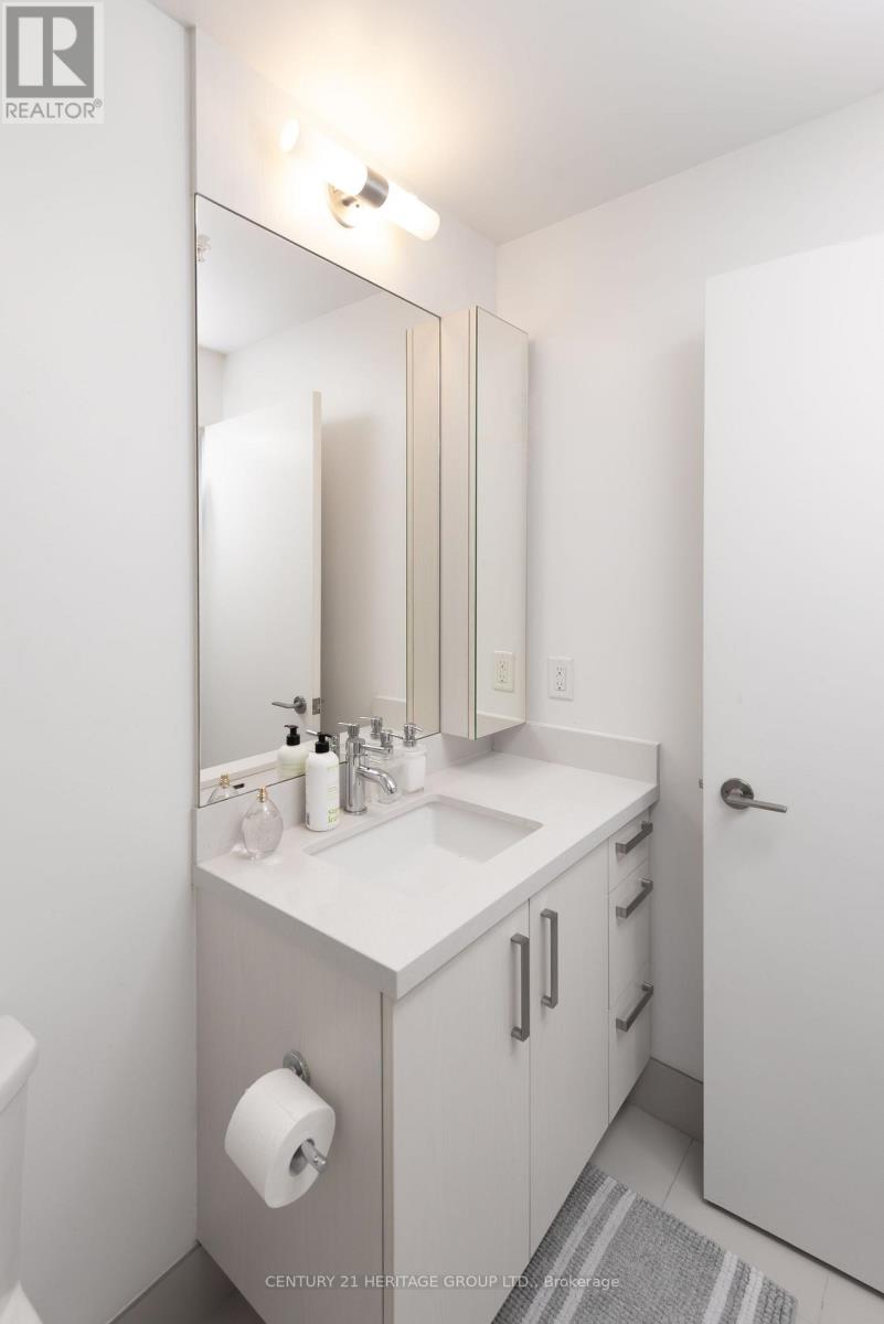 N316 - 120 Bayview Avenue, Toronto, Ontario  M5A 0G4 - Photo 11 - C12701578