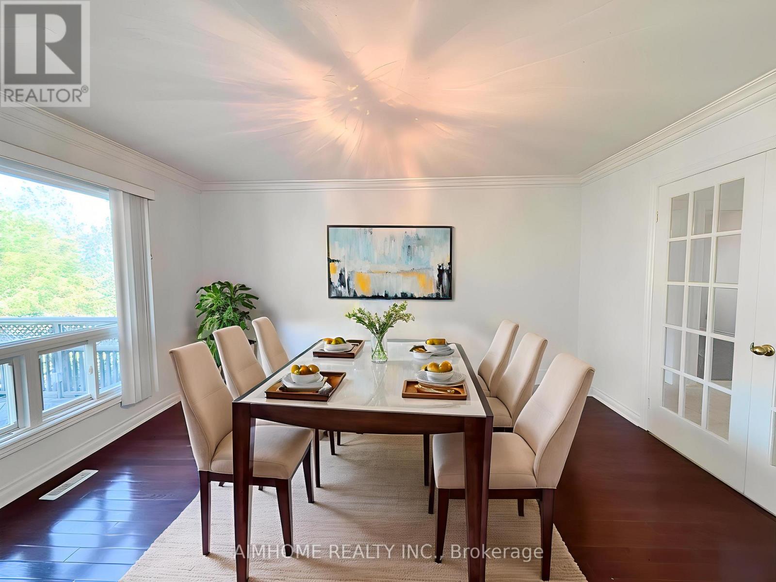 87 Ballard Crescent, Newmarket, Ontario  L3X 1S2 - Photo 13 - N12701606