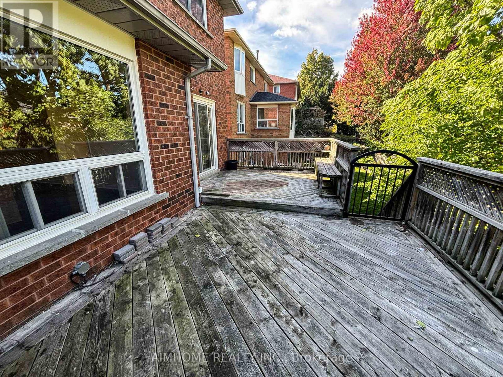 87 Ballard Crescent, Newmarket, Ontario  L3X 1S2 - Photo 15 - N12701606