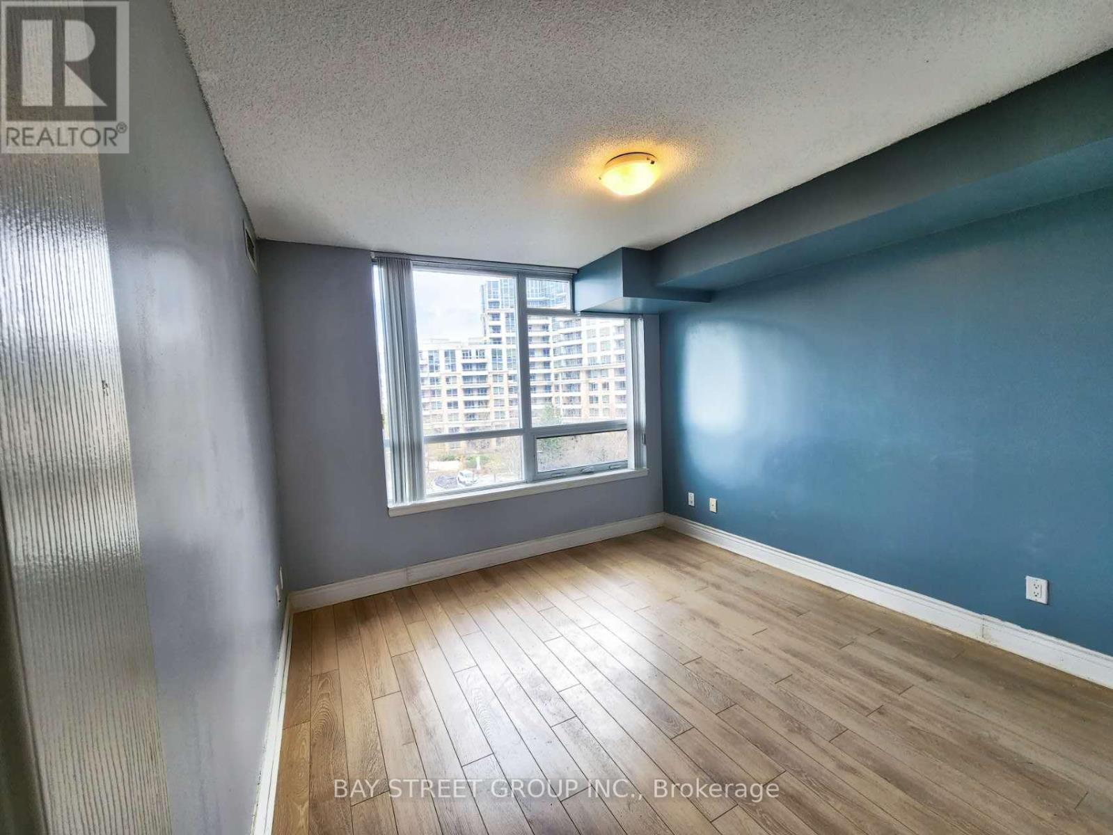 687 - 23 Cox Boulevard, Markham, Ontario  L3R 7Z9 - Photo 15 - N12701618