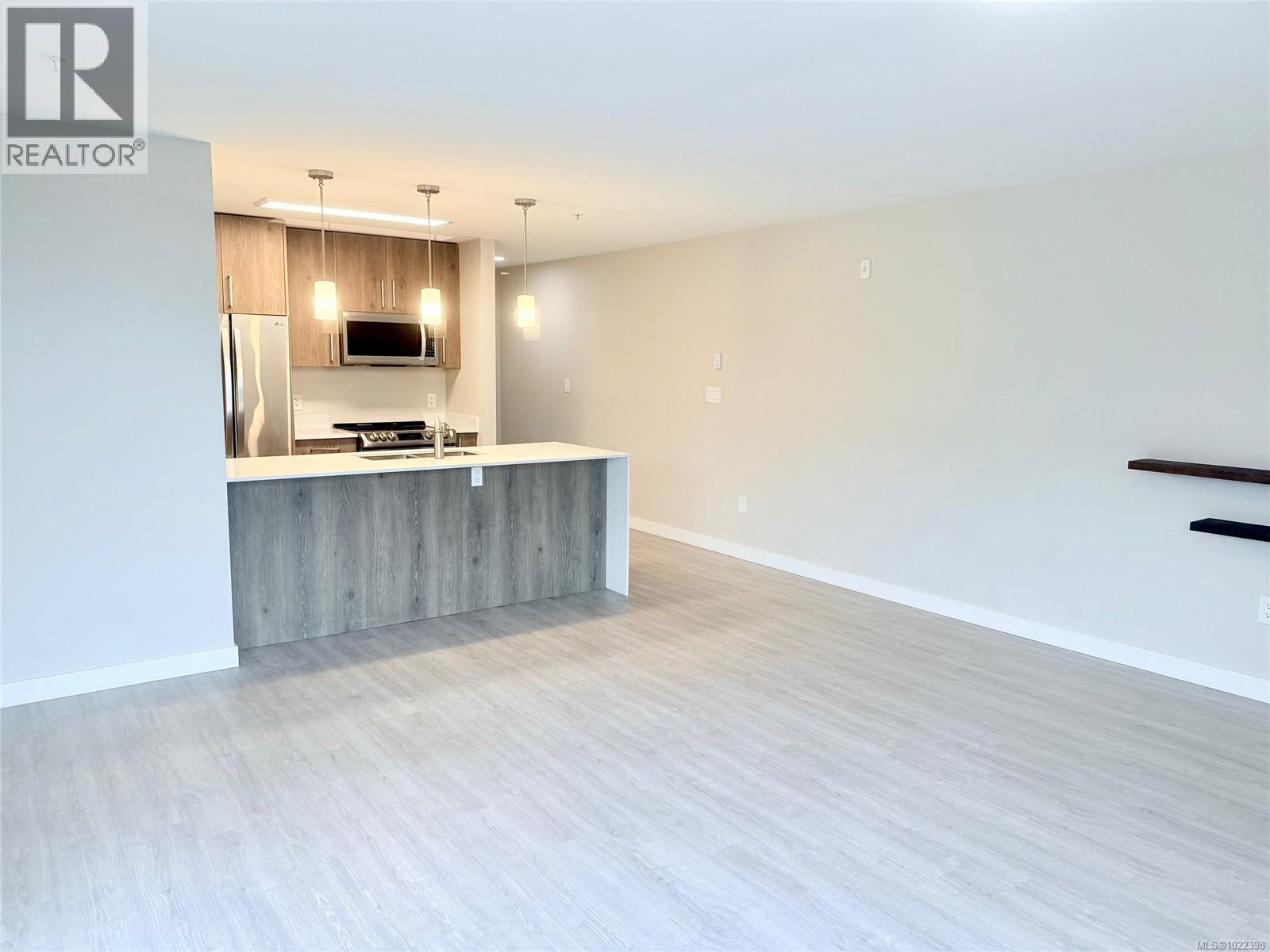 215 110 Presley Pl, View Royal, British Columbia  V9B 0Z1 - Photo 10 - 1022398