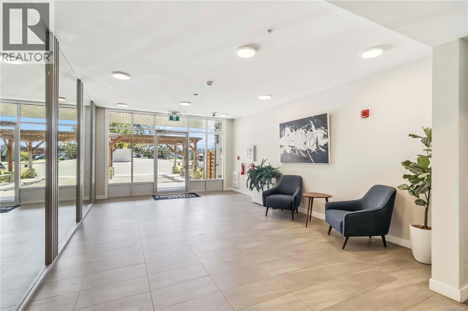 215 110 Presley Pl, View Royal, British Columbia  V9B 0Z1 - Photo 5 - 1022398