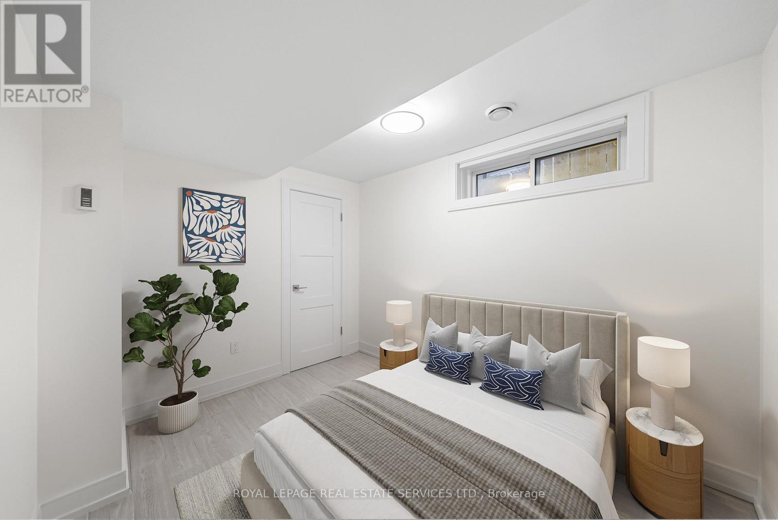 50 Arcadian Circle, Toronto, Ontario  M8W 2Y9 - Photo 36 - W12701580