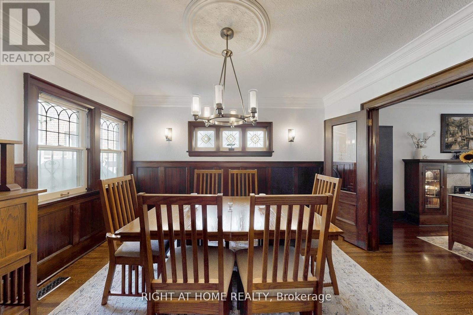 46 Jackson Avenue, Toronto, Ontario  M8X 2J4 - Photo 14 - W12701610