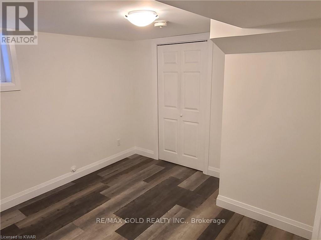 75 Pepperwood Crescent, Kitchener, Ontario  N2A 2R4 - Photo 16 - X12700886