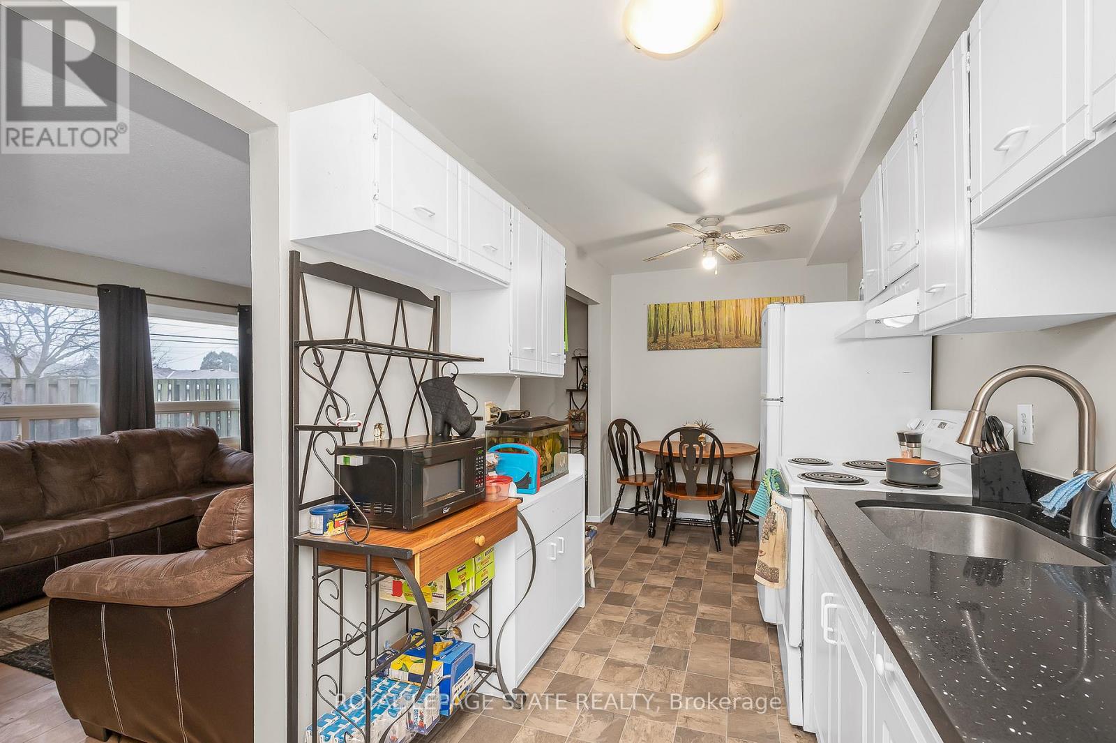 2 - 165 Limeridge Road W, Hamilton, Ontario  L9C 2V4 - Photo 11 - X12701572