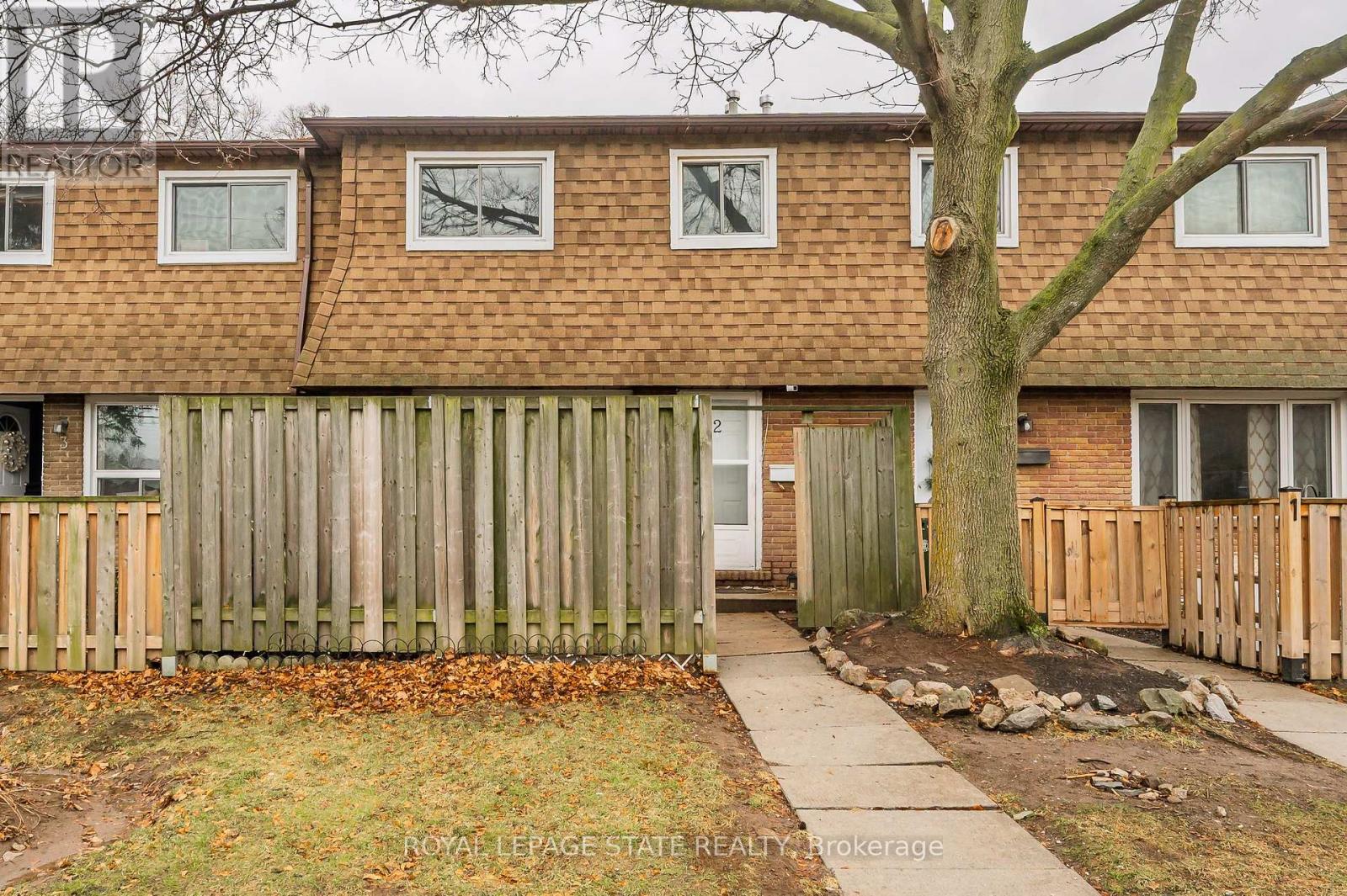 2 - 165 Limeridge Road W, Hamilton, Ontario  L9C 2V4 - Photo 2 - X12701572