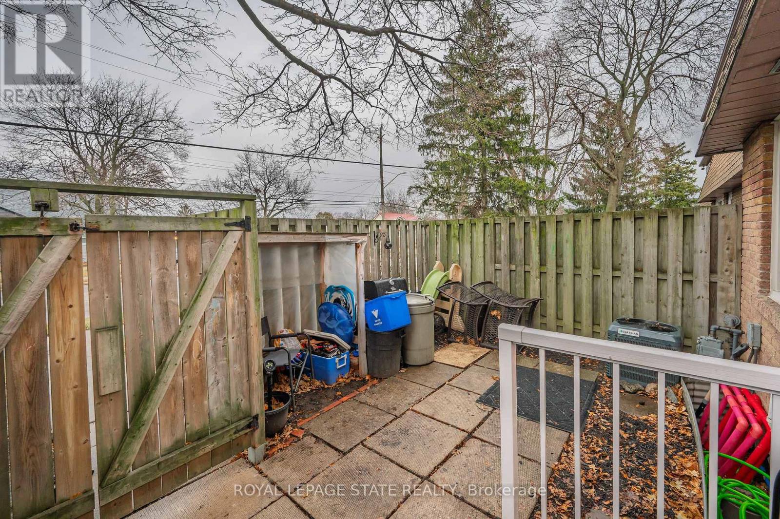 2 - 165 Limeridge Road W, Hamilton, Ontario  L9C 2V4 - Photo 6 - X12701572