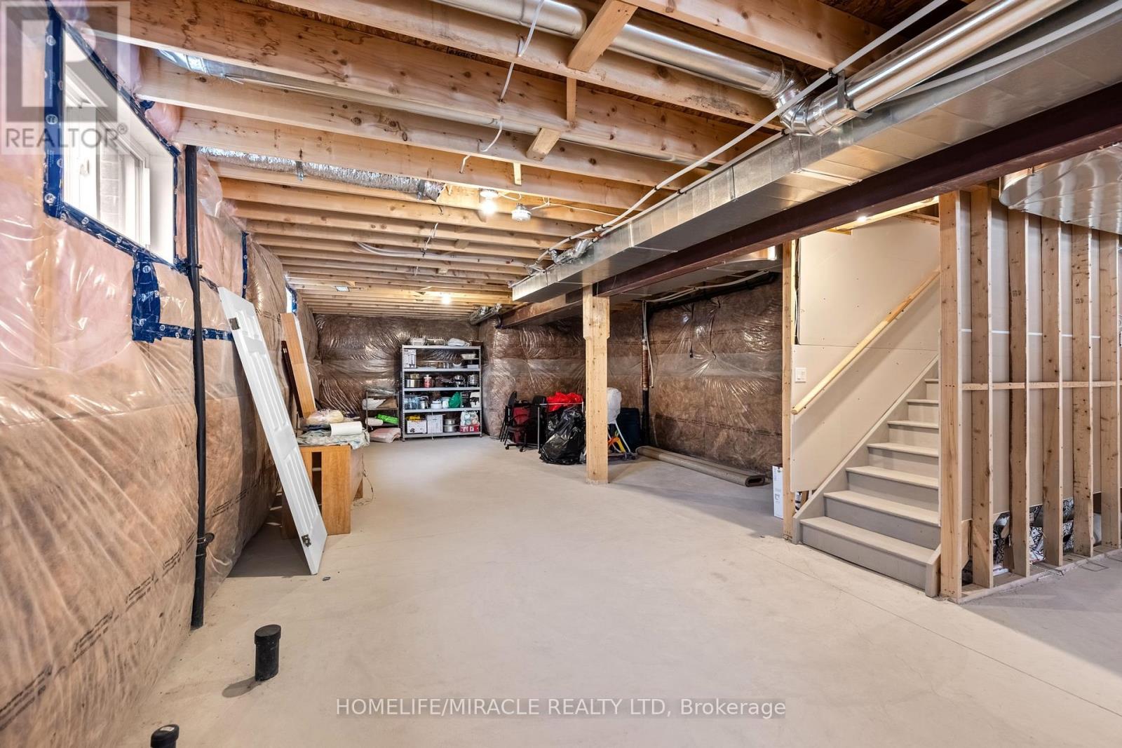 147 Ambrous Crescent W, Guelph, Ontario  N1G 0E4 - Photo 45 - X12701592