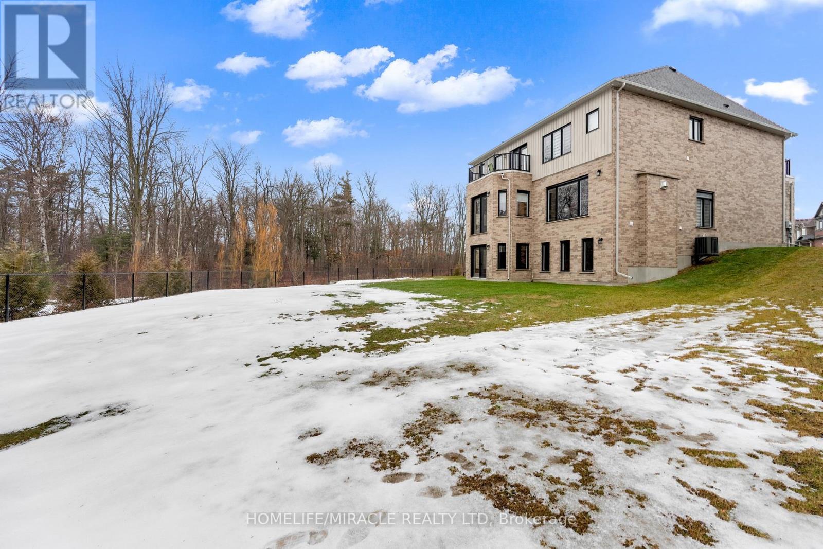 147 Ambrous Crescent W, Guelph, Ontario  N1G 0E4 - Photo 49 - X12701592