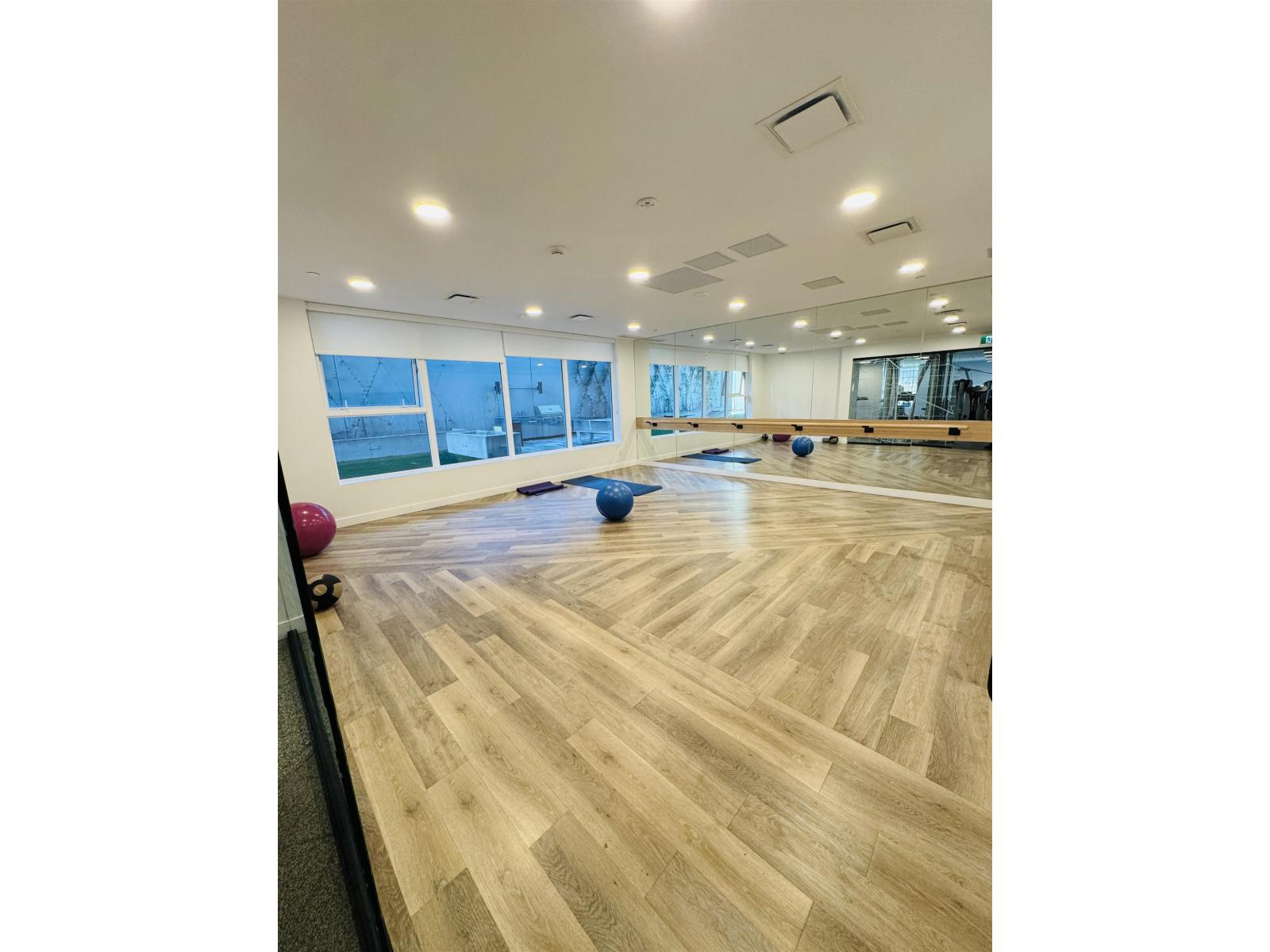 3102 13615 Fraser Highway, Surrey, British Columbia  V3T 2V6 - Photo 14 - R3078563