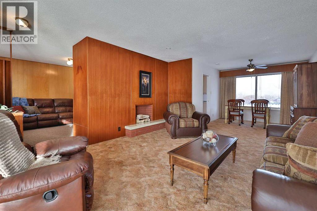 228 3 Street W, Cardston, Alberta  T0K 0K0 - Photo 9 - A2276356