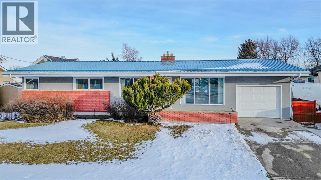 228 3 Street W, Cardston, Alberta  T0K 0K0 - Photo 36 - A2276356