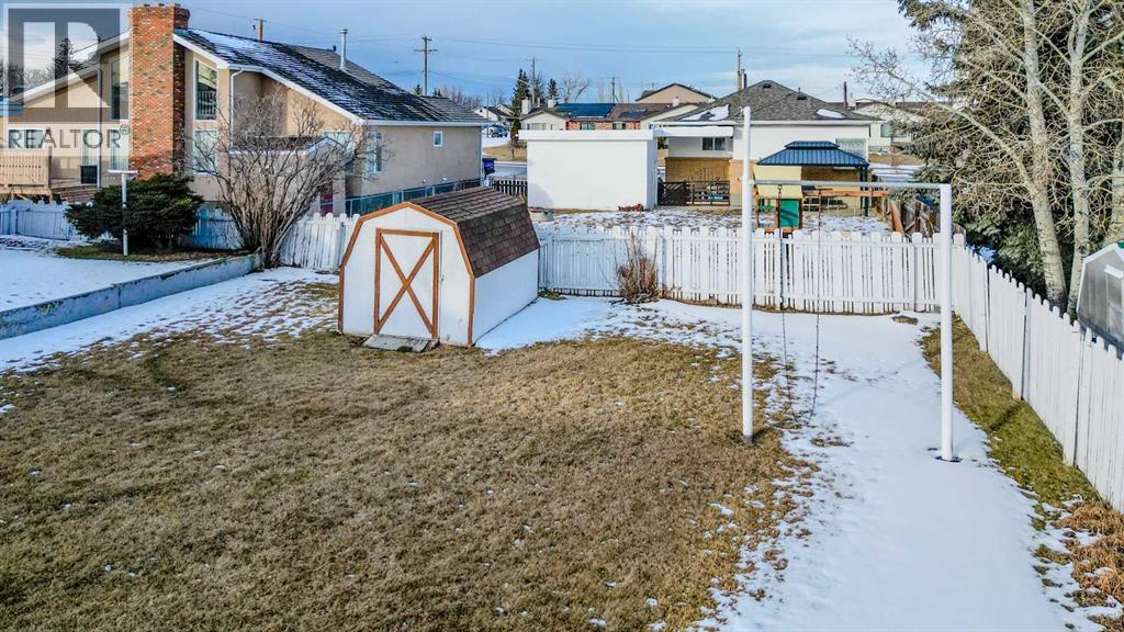 228 3 Street W, Cardston, Alberta  T0K 0K0 - Photo 44 - A2276356