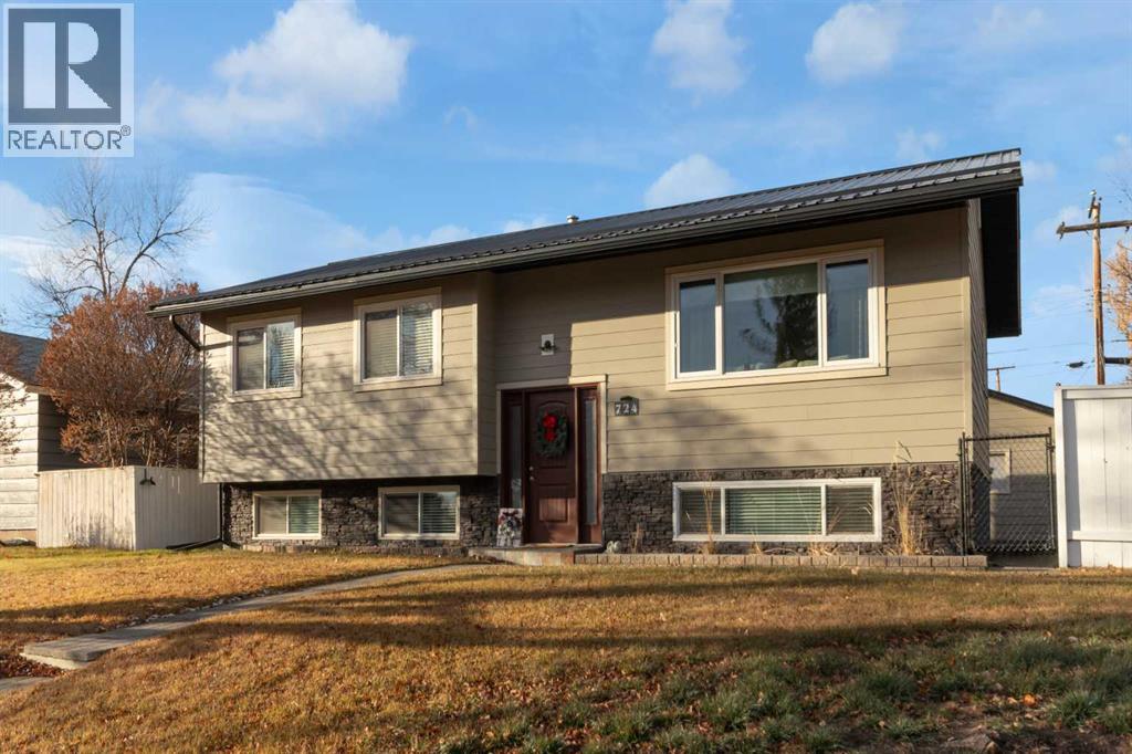 724 Mapleton Drive Se, Calgary, Alberta  T2J 1S2 - Photo 30 - A2271340
