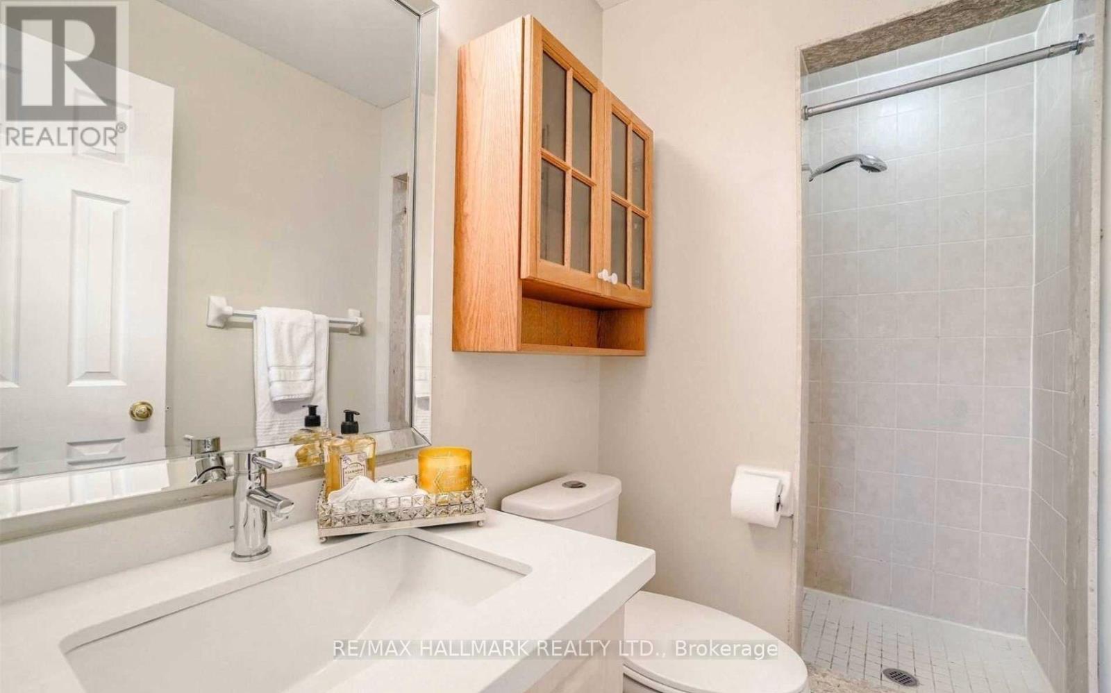 101 - 5980 Whitehorn Avenue, Mississauga, Ontario  L5V 2Y4 - Photo 10 - W12700920