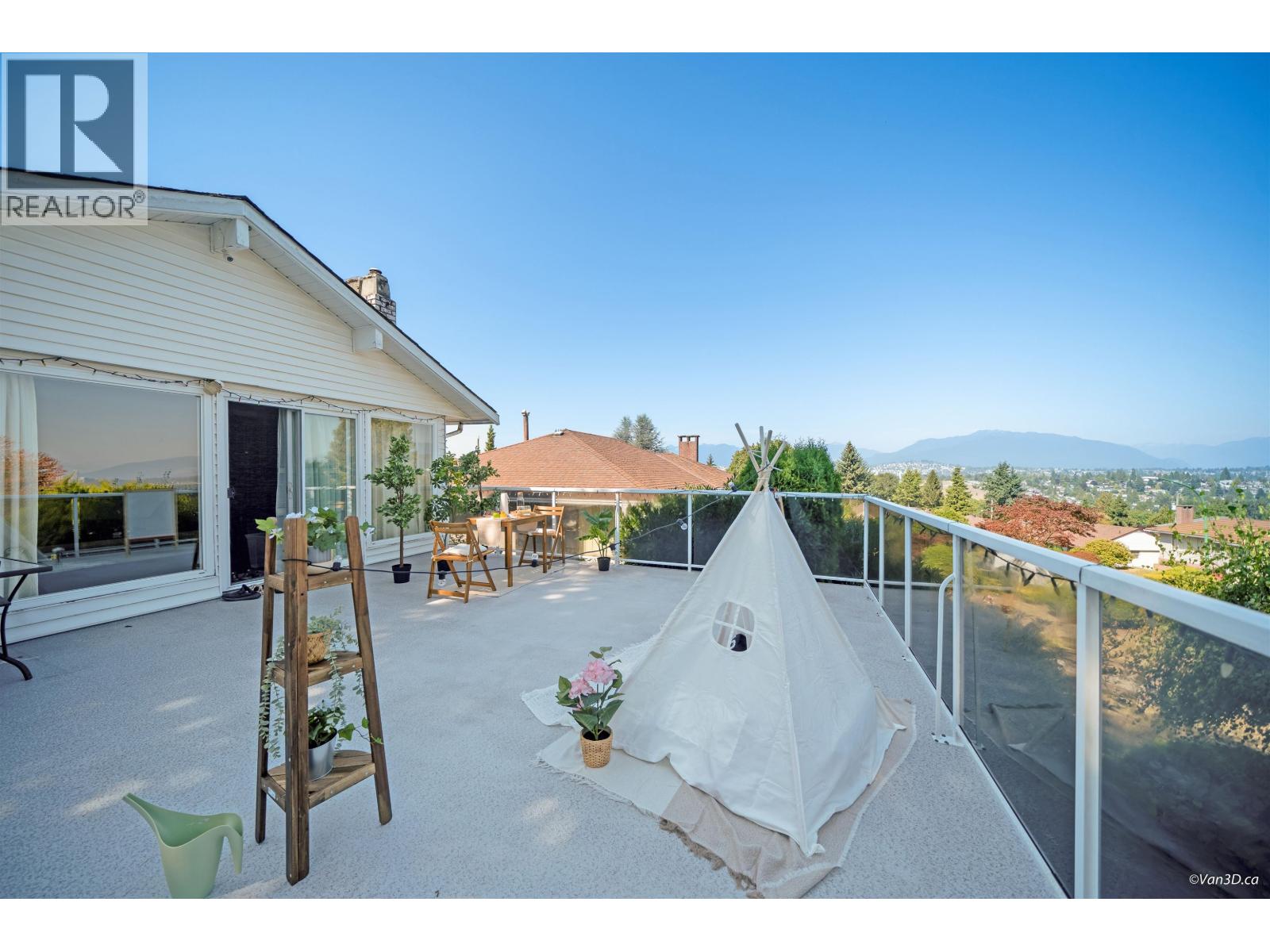 5681 Sardis Crescent, Burnaby, British Columbia  V5H 3K4 - Photo 28 - R3080110