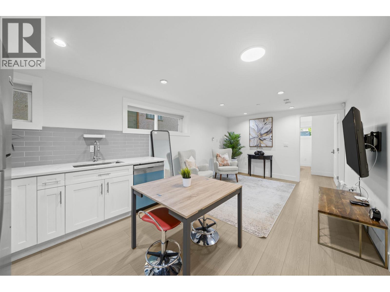 870 W 59th Avenue, Vancouver, British Columbia  V6P 1X7 - Photo 21 - R3080125