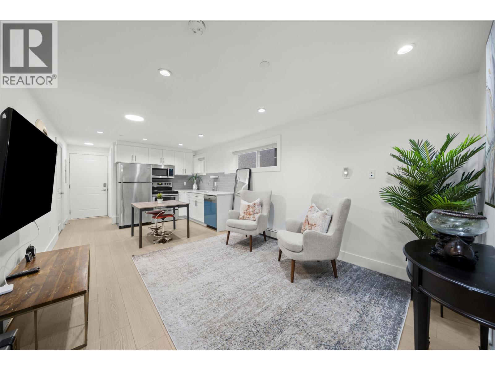 870 W 59th Avenue, Vancouver, British Columbia  V6P 1X7 - Photo 23 - R3080125