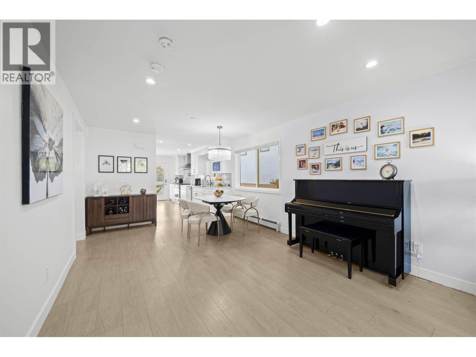 870 W 59th Avenue, Vancouver, British Columbia  V6P 1X7 - Photo 8 - R3080125