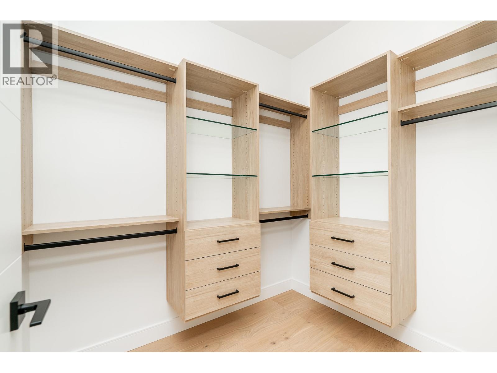 2717 Henry Street, Port Moody, British Columbia  V3H 2J8 - Photo 17 - R3080126