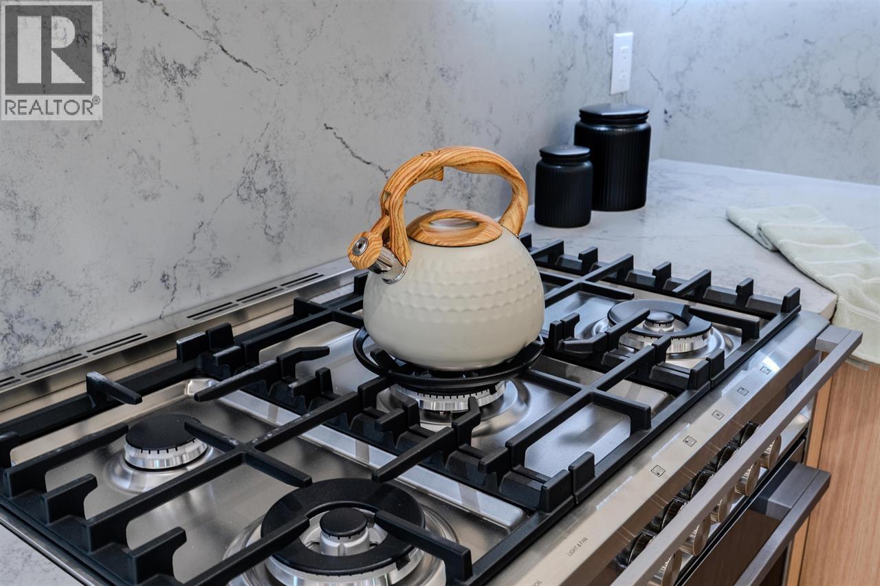 2 3576 E Pender Street, Vancouver, British Columbia  V5K 2E3 - Photo 17 - R3080028