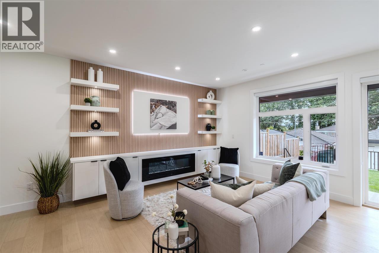 2 3576 E Pender Street, Vancouver, British Columbia  V5K 2E3 - Photo 4 - R3080028